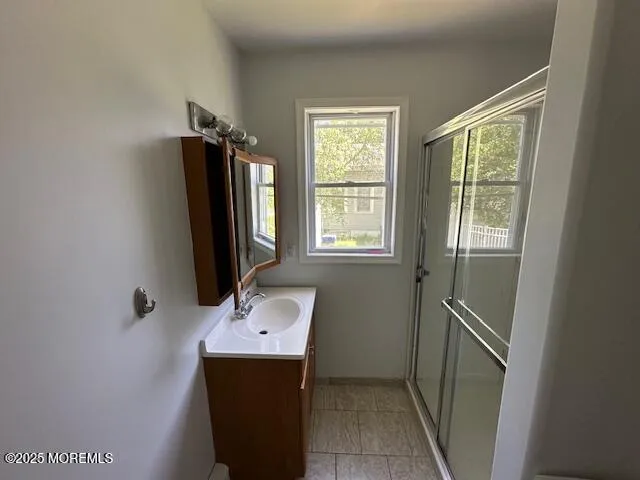 $48,000 | 421 West Lincoln Avenue, Oakhurst, NJ 07755