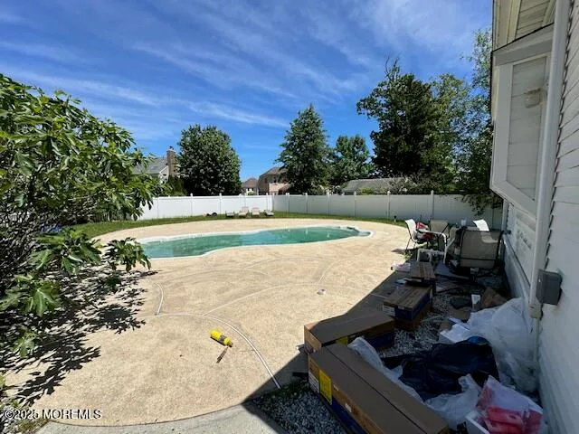 $48,000 | 421 West Lincoln Avenue, Oakhurst, NJ 07755