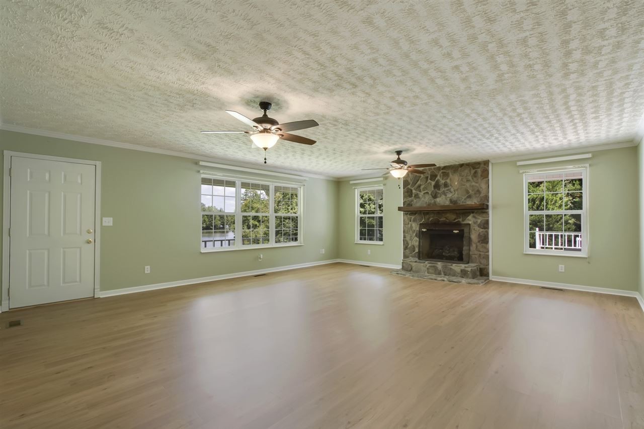 2700 Armstrong Ferry Road Decatur, TN 37322 - Photo 3 of 48 Gallery Image 3