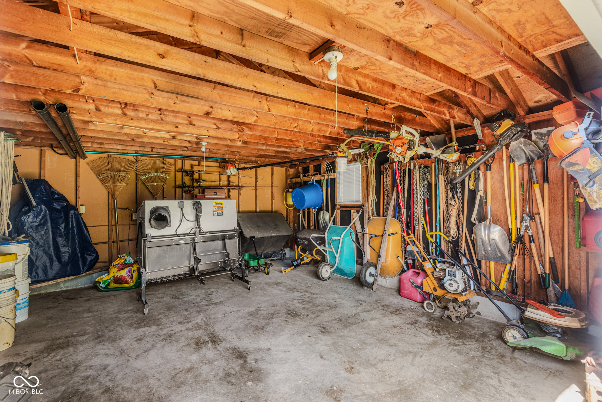 7221 South Sprague Road Columbus, IN 47201 - Photo 43 of 51