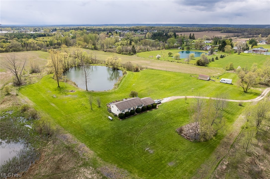 4772 Poe Road Medina, OH 44256 - Photo 7 of 30 Gallery Image 7