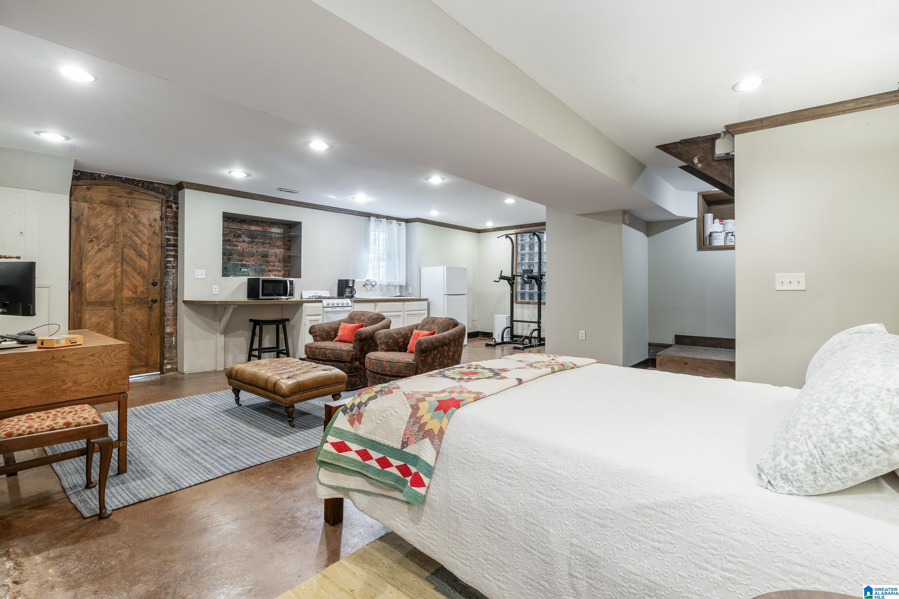 3230 Cliff Road Birmingham, AL 35205 - Photo 43 of 64