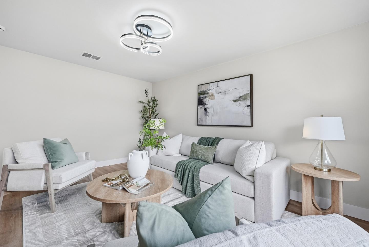 2990 Knights Bridge Road San Jose, CA 95132 - Photo 5 of 46