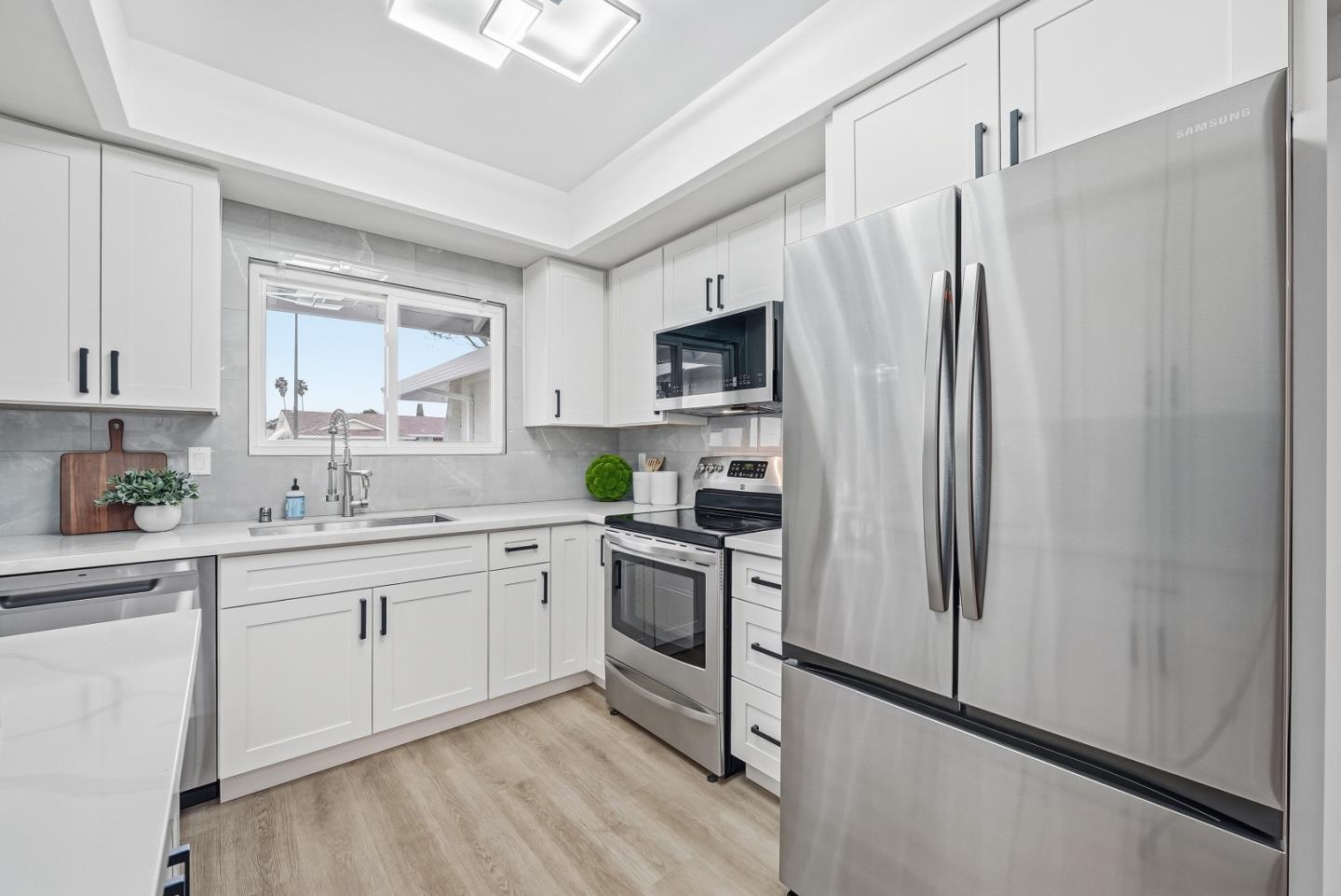 2990 Knights Bridge Road San Jose, CA 95132 - Photo 8 of 46