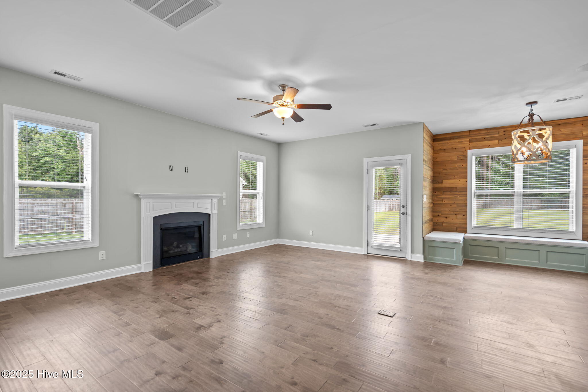 104 Treasure Way Hampstead, NC 28443 - Photo 15 of 59 46-web-or-mls-DSC00688