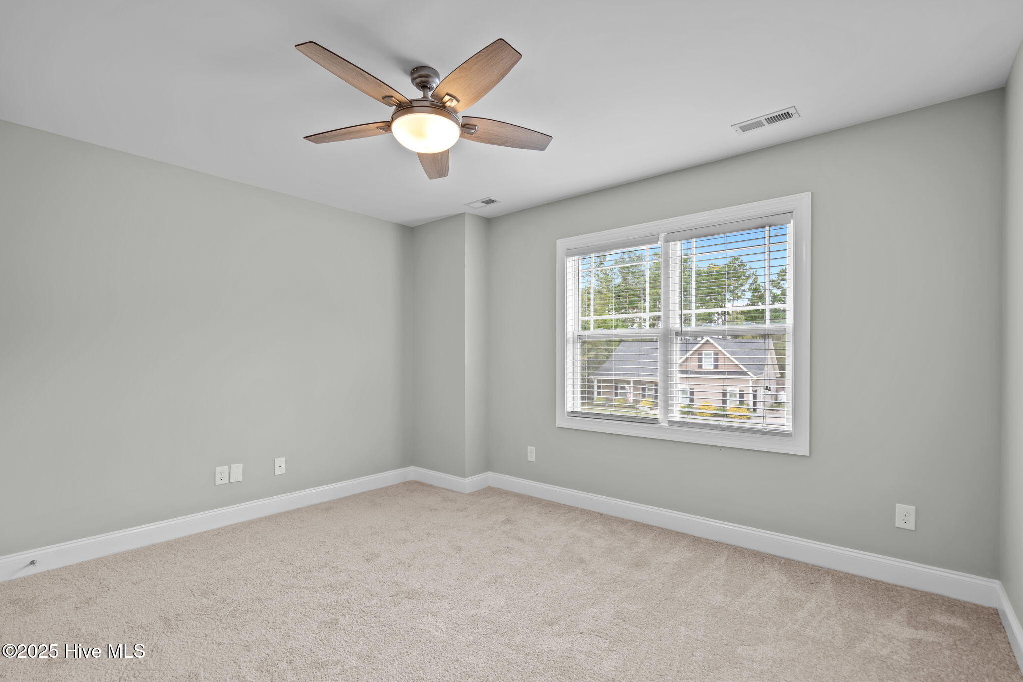 104 Treasure Way Hampstead, NC 28443 - Photo 34 of 59 34-web-or-mls-DSC00652