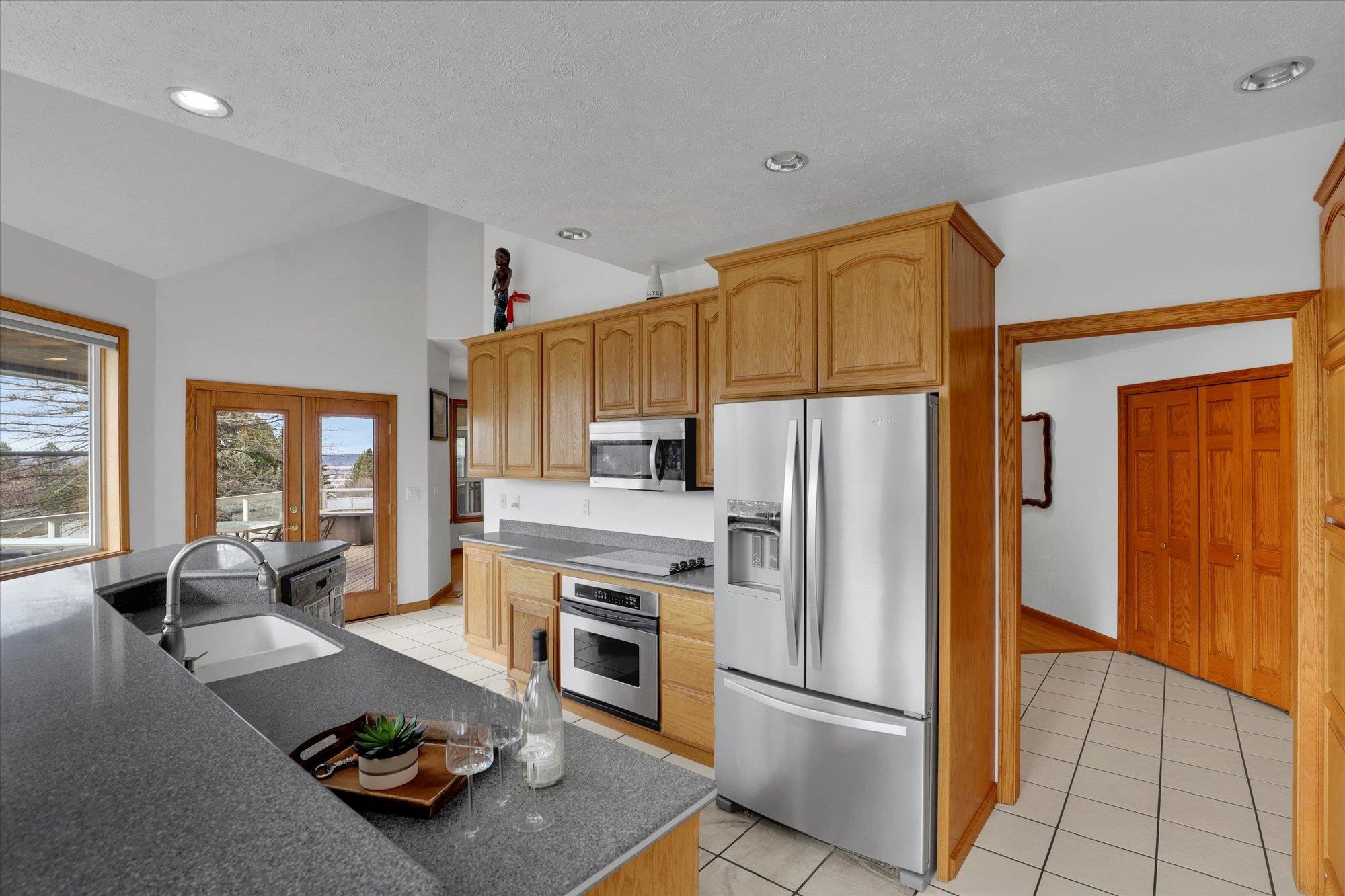 2318 South Steen Road Spokane Valley, WA 99037 - Photo 12 of 49