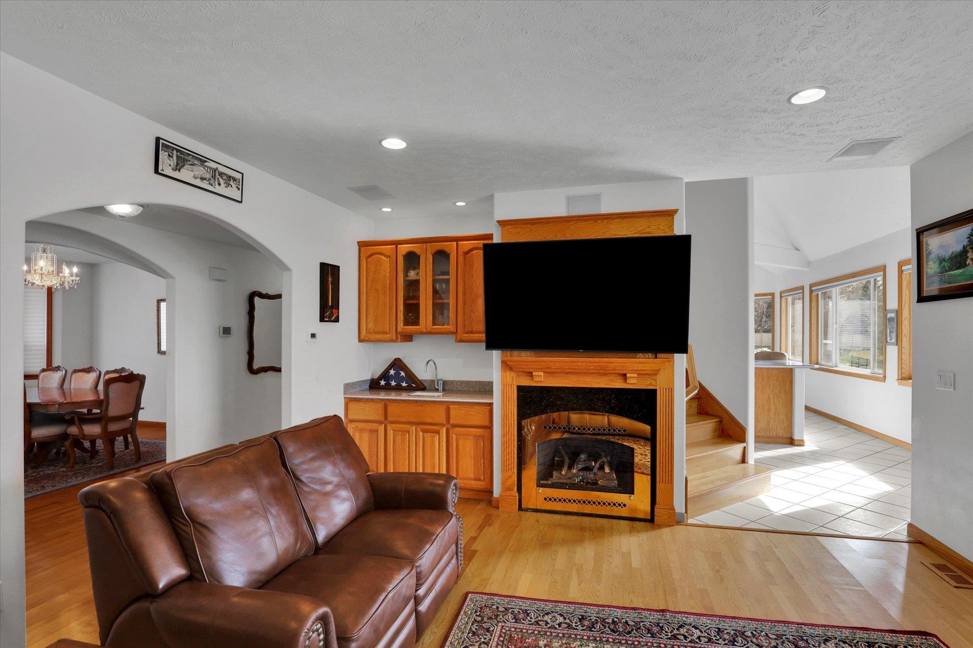 2318 South Steen Road Spokane Valley, WA 99037 - Photo 3 of 49
