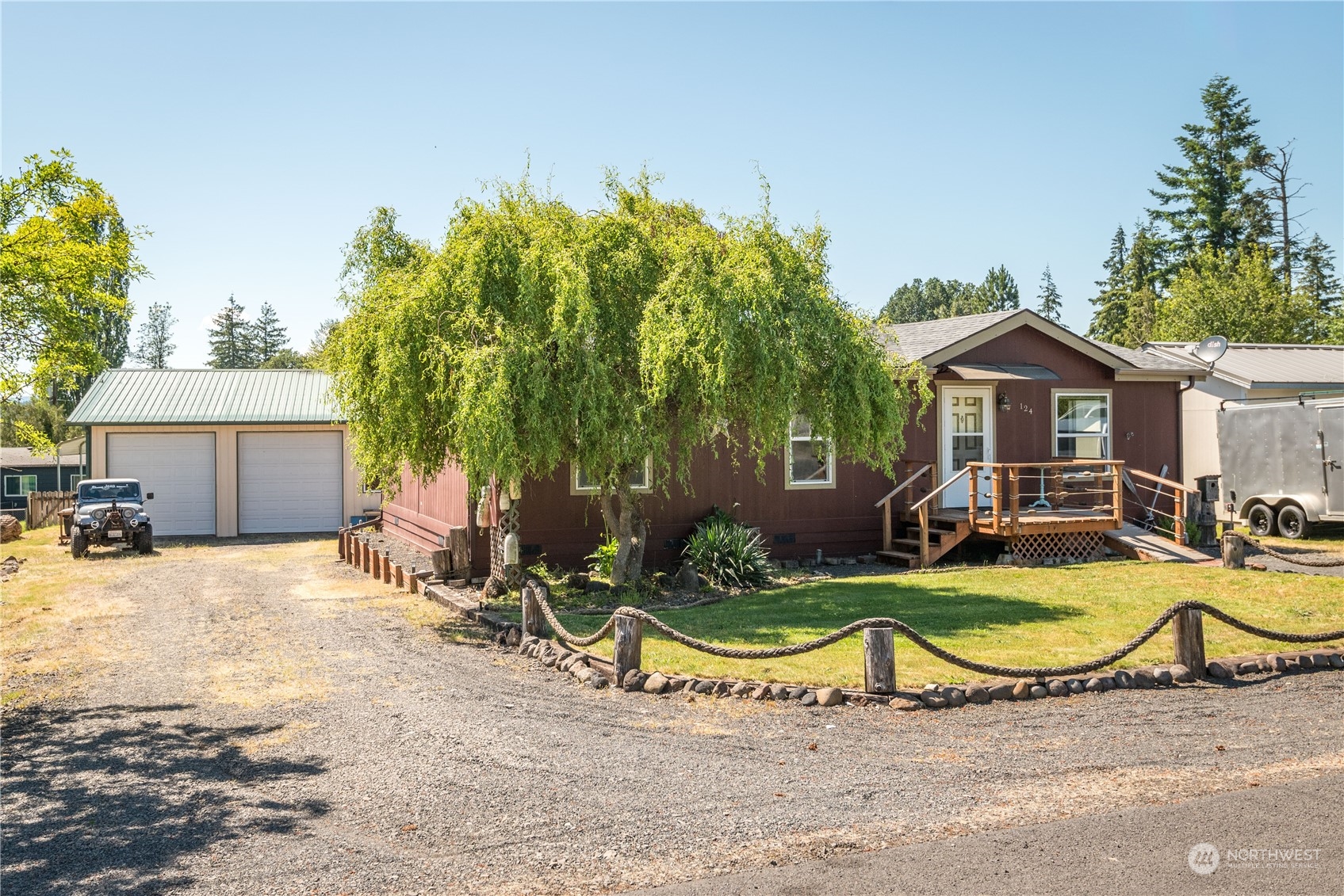 124 Wilford Road Silverlake, WA 98645 - Photo 2 of 39 Gallery Image 2