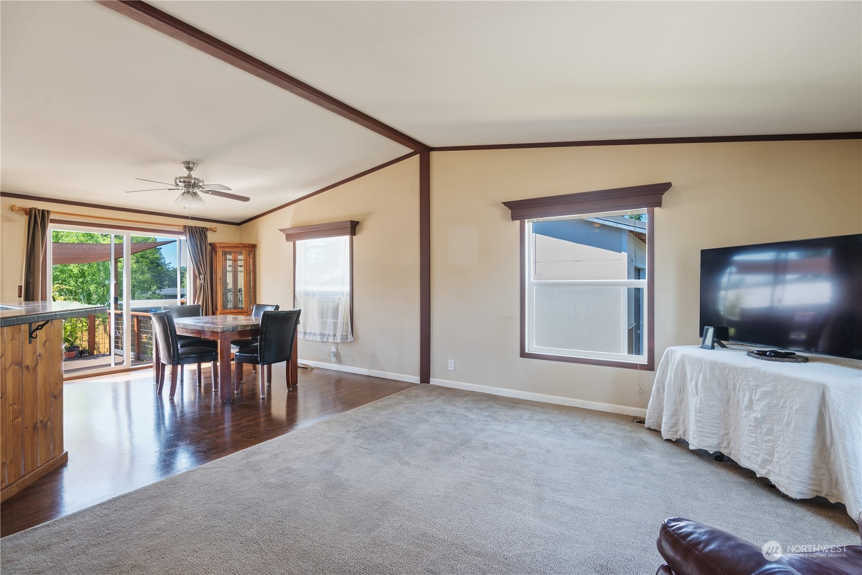 124 Wilford Road Silverlake, WA 98645 - Photo 5 of 39 Gallery Image 5