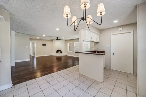 $285,000 | 806 Park Meadow Drive, Katy, TX 77450