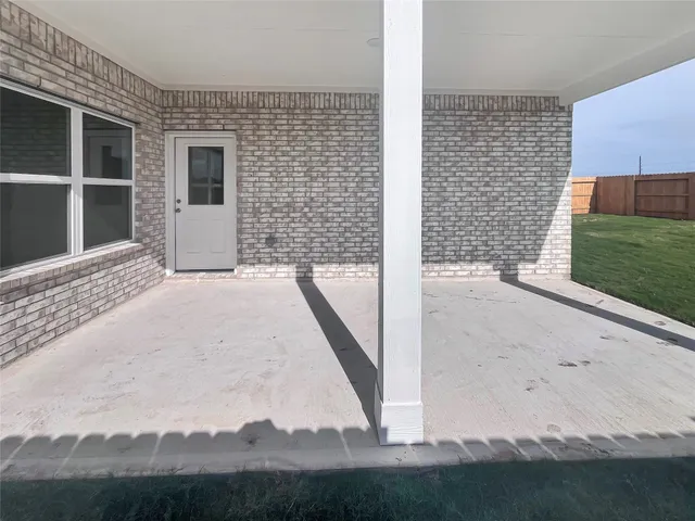 $334,000 | 13211 Hayden Peak Drive, Iowa Colony, TX 77583