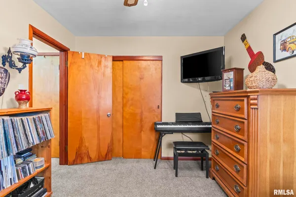 $125,000 | 18 Maple Court, Decatur, IL 62526