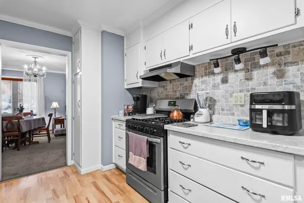 $125,000 | 18 Maple Court, Decatur, IL 62526