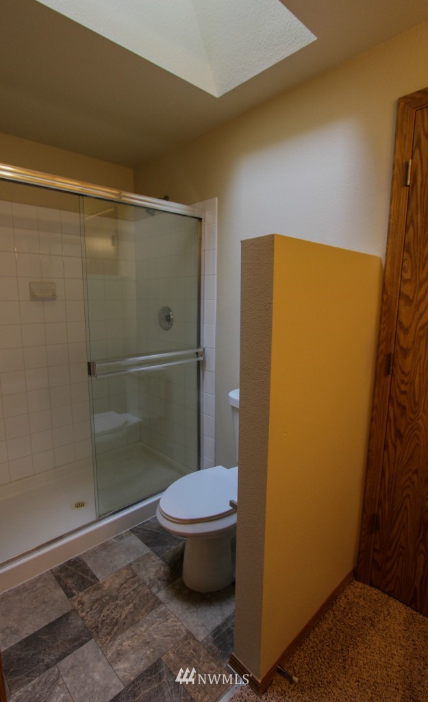 605 South 53rd Place Renton, WA 98055 - Photo 13 of 15