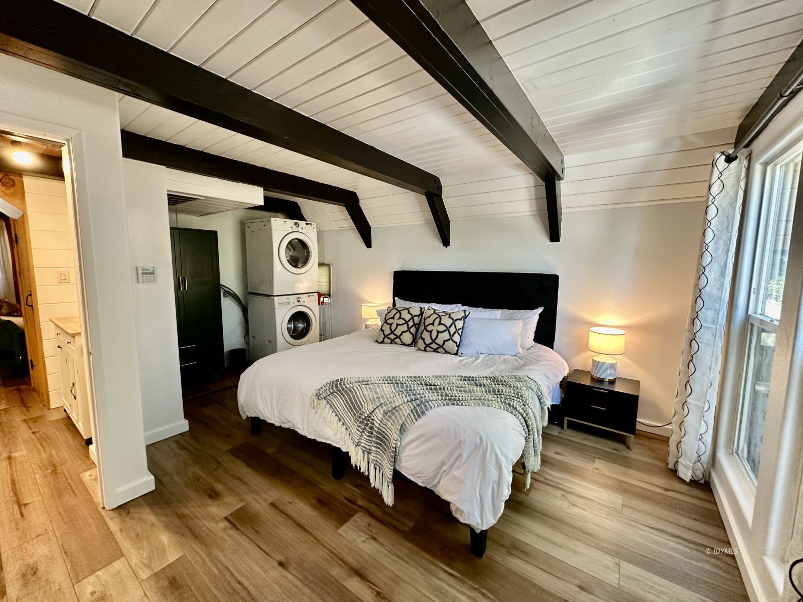 25245 Rosaline Road Idyllwild, CA 92549 - Photo 17 of 37 Untitled