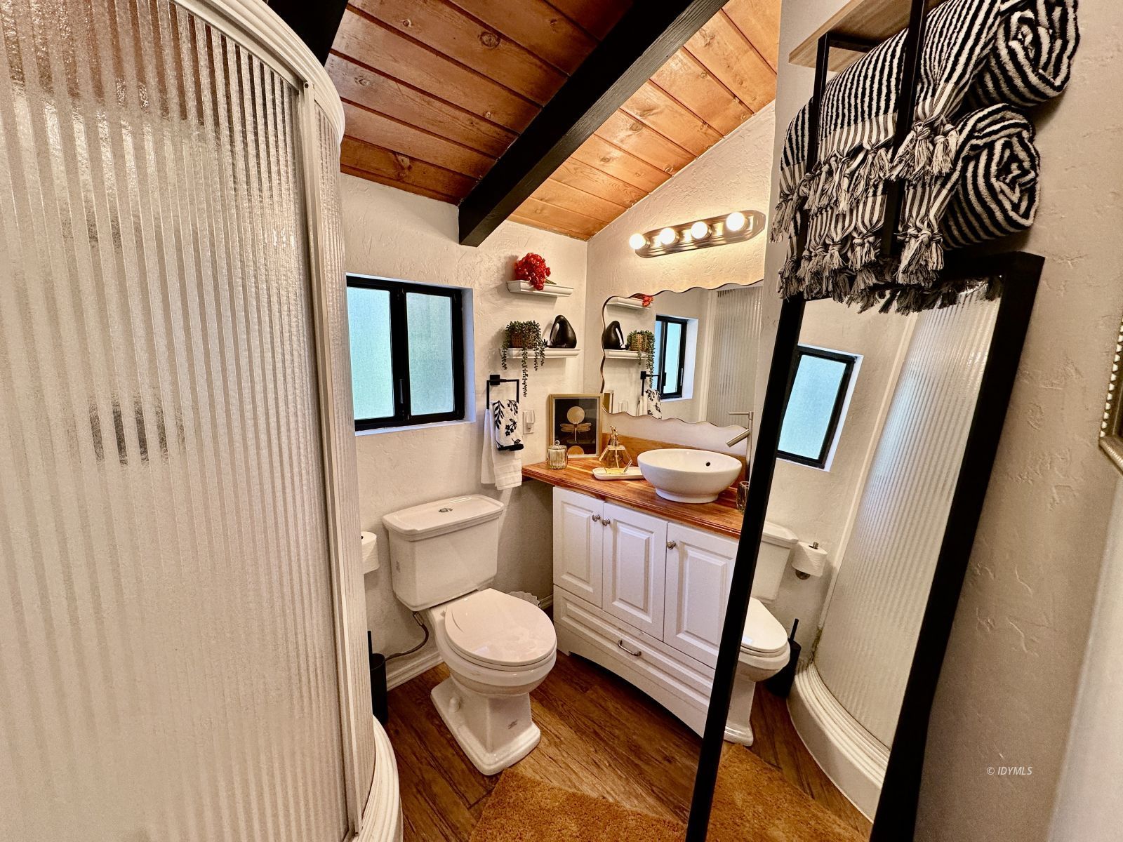 25245 Rosaline Road Idyllwild, CA 92549 - Photo 32 of 37 Untitled