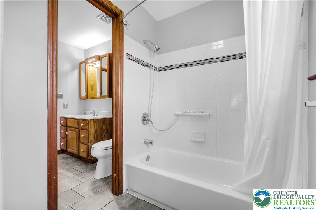 707 Lexington Road Nazareth, PA 18064 - Photo 44 of 54 Gallery Image 44