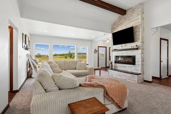 $439,900 | 22319 Boxwood Road, Reedsville, WI 54230