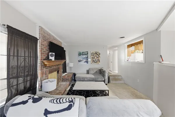 $174,900 | 9 Belmonte Court Southwest, Atlanta, GA 30311