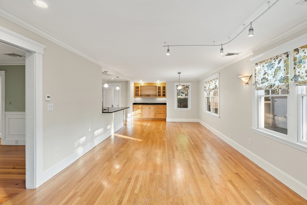 62 Harding Road Lexington, MA 02420 - Photo 13 of 42