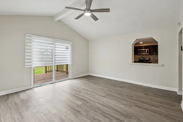 $150,000 | 17306 Burr Oak Lane, Hazel Crest, IL 60429