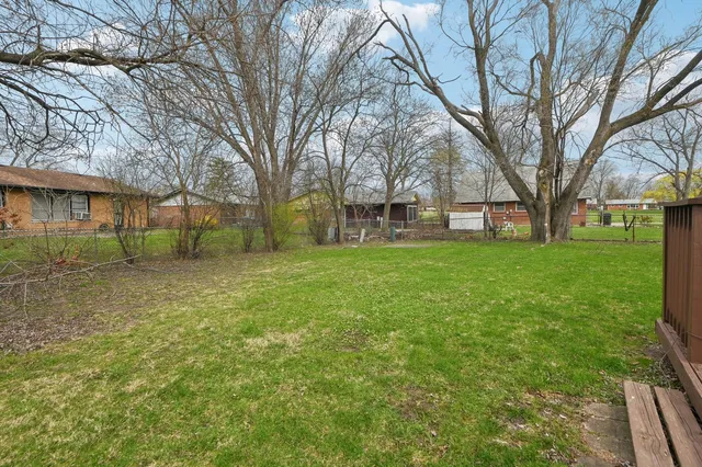 $150,000 | 17306 Burr Oak Lane, Hazel Crest, IL 60429