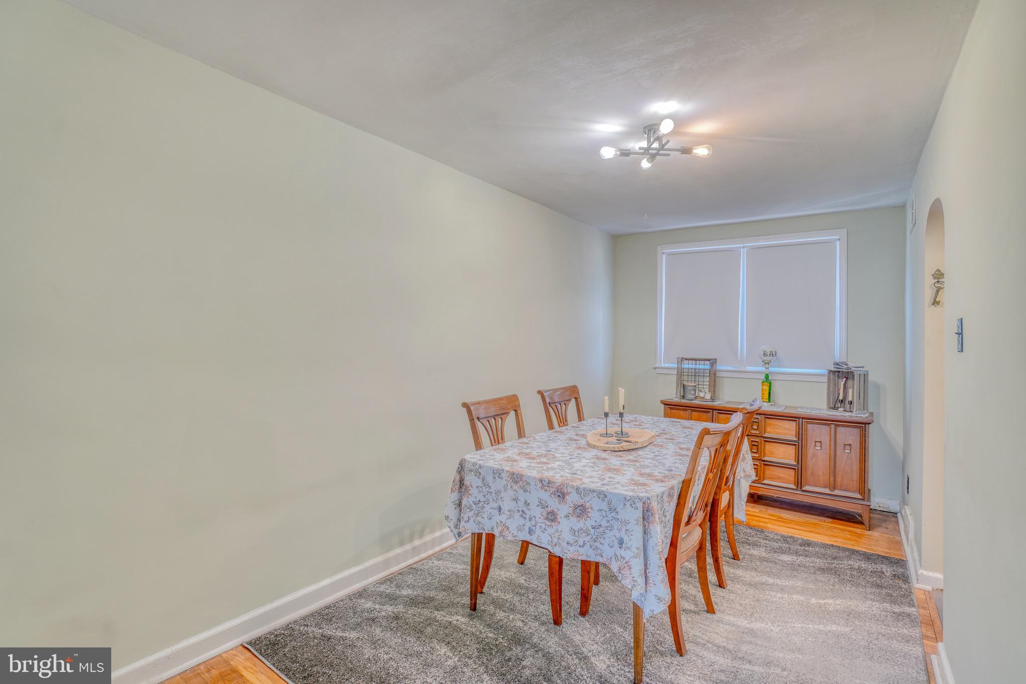 9014 Wesleyan Road Philadelphia, PA 19136 - Photo 8 of 34