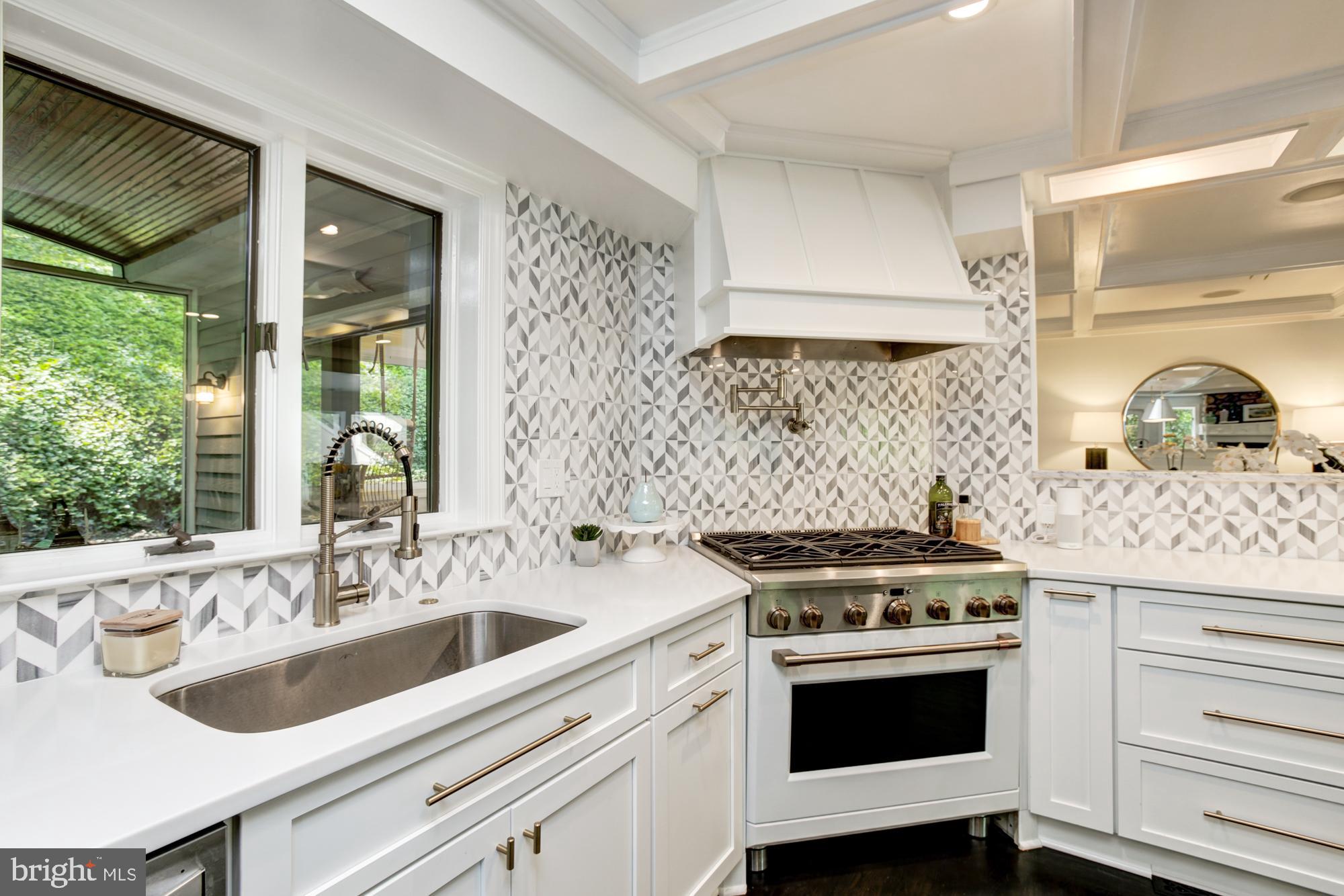 1700 Robinhood Road Annapolis, MD 21401 - Photo 27 of 113 Gallery Image 27
