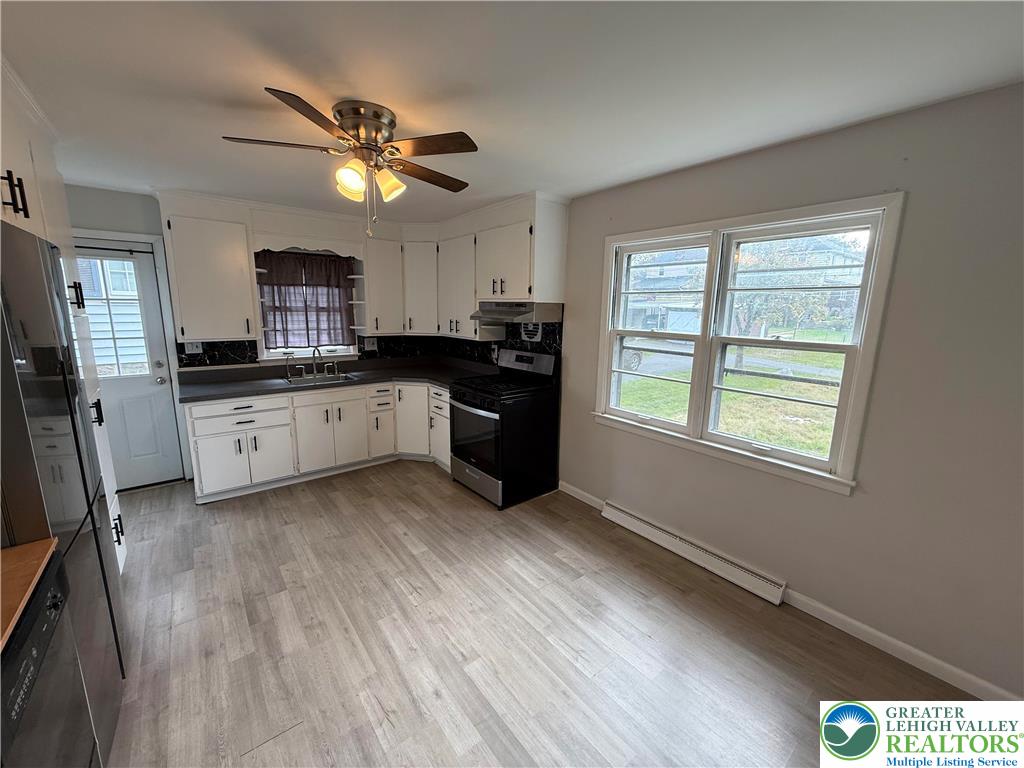 1524 Bushkill Street Wilson, PA 18042 - Photo 9 of 32 Gallery Image 9