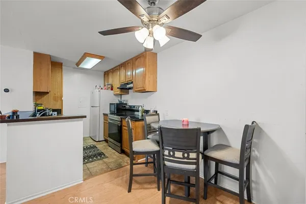 $389,999 | 23515 Lyons Avenue, Unit 210, Valencia, CA 91355