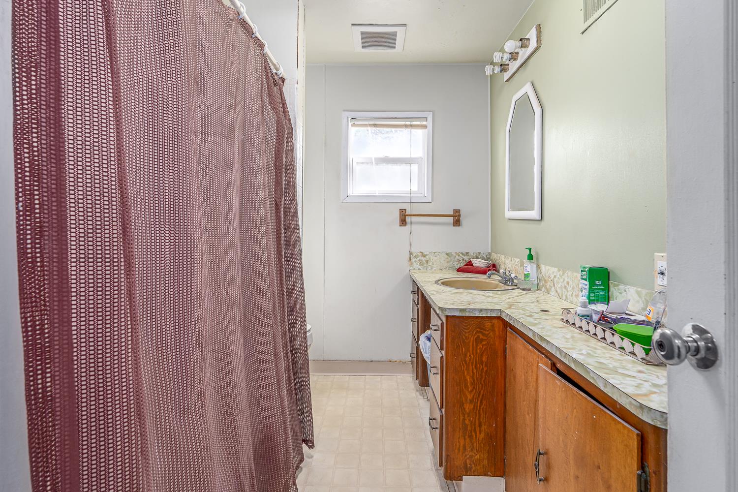 2821 North Willow Road Spokane, WA 99206 - Photo 8 of 15