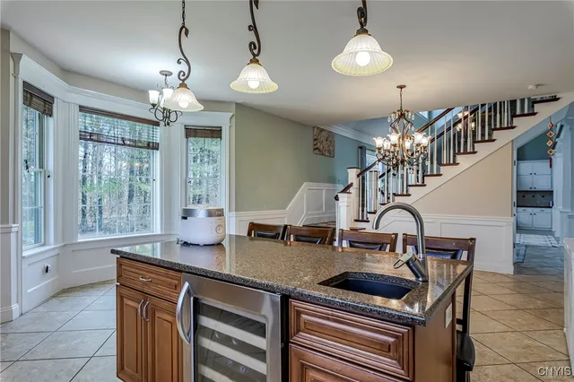 $599,900 | 9183 Olin Road, Marcy, NY 13403