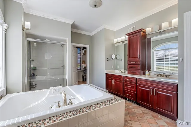 $599,900 | 9183 Olin Road, Marcy, NY 13403