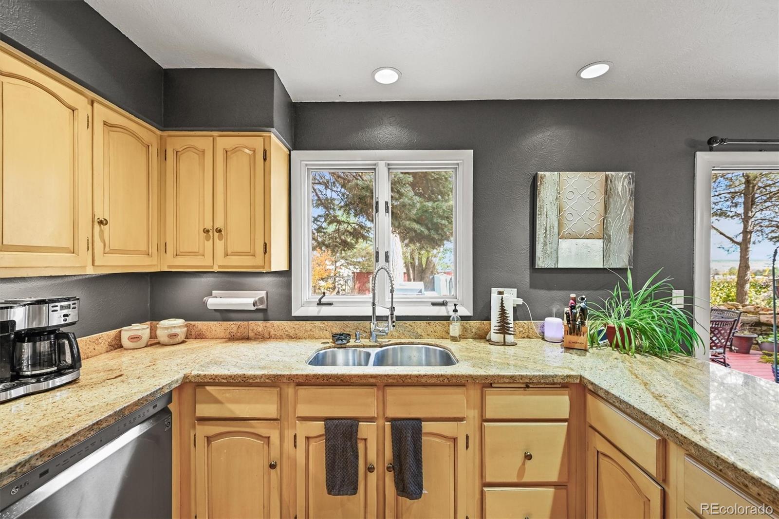 9576 Phillips Road Lafayette, CO 80026 - Photo 12 of 50