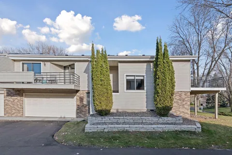 $374,900 | 5524 Bimini Drive, Hopkins, MN 55343