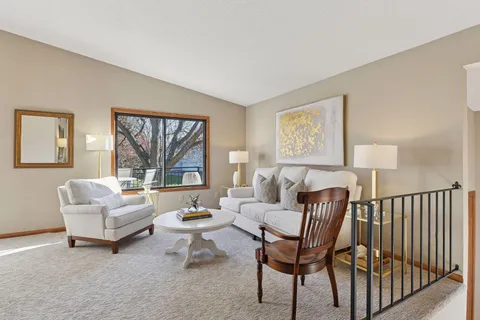 $374,900 | 5524 Bimini Drive, Hopkins, MN 55343