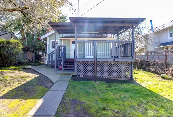 $425,000 | 5707 North 45th Street, Tacoma, WA 98407