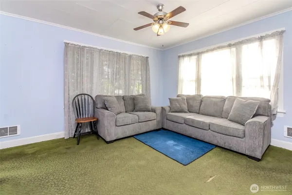 $425,000 | 5707 North 45th Street, Tacoma, WA 98407