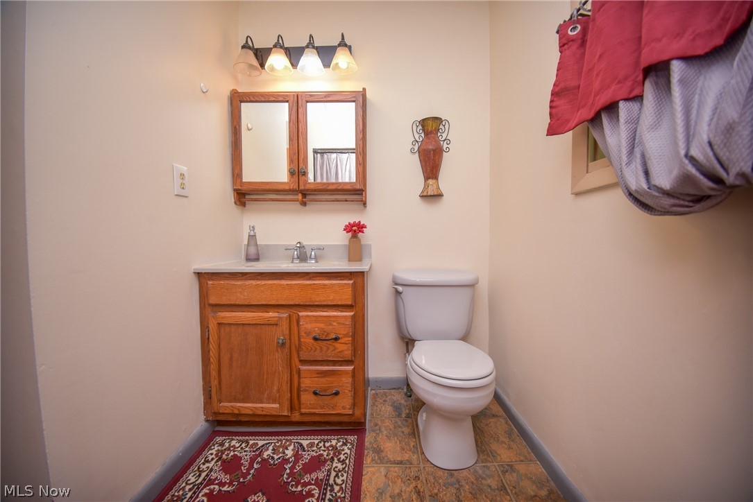 1683 Ridge Road Hinckley, OH 44233 - Photo 20 of 49