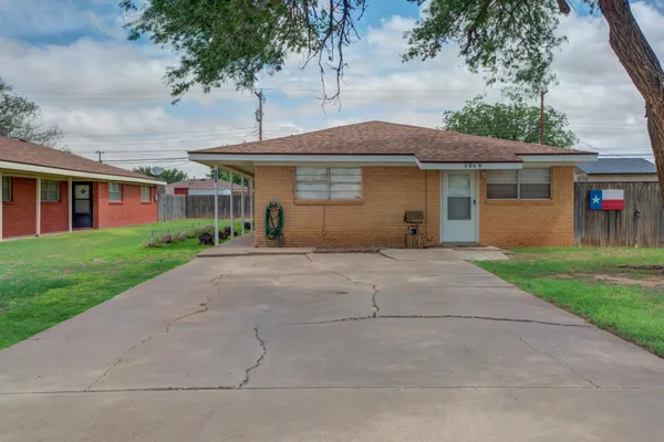 $139,900 | 606 6th Street, Wolfforth, TX 79382