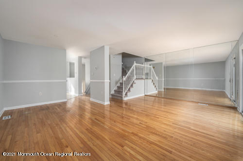 707 Alpine Trail Neptune Township, NJ 07753 - Photo 4 of 18 16-SEV05413-Edit