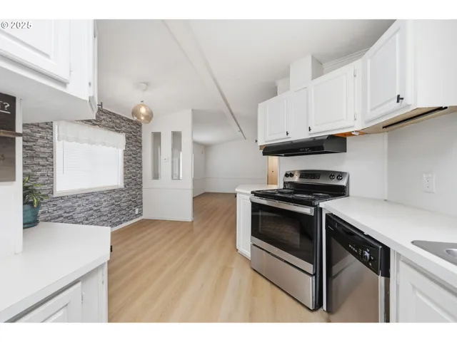 $115,000 | 35440 Highway 211, Unit 12, Boring, OR 97009