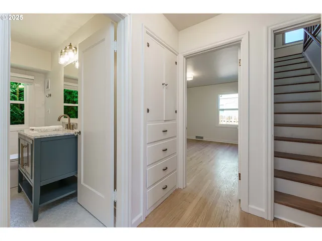 $697,500 | 10475 Southeast 37th Avenue, Milwaukie, OR 97222