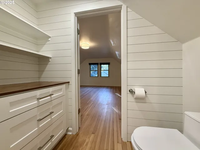 $697,500 | 10475 Southeast 37th Avenue, Milwaukie, OR 97222