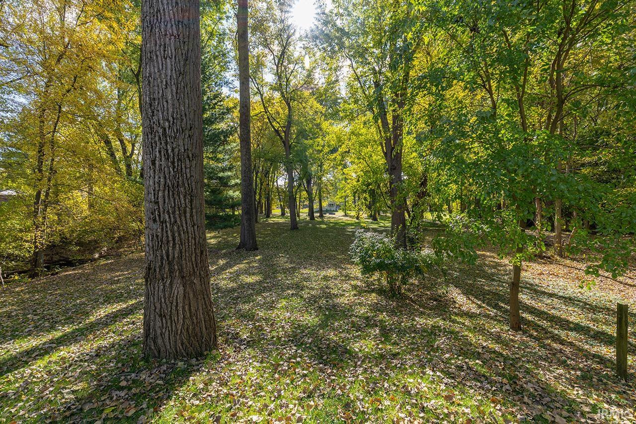 807 North River Road Bristol, IN 46507 - Photo 8 of 25 Gallery Image 8