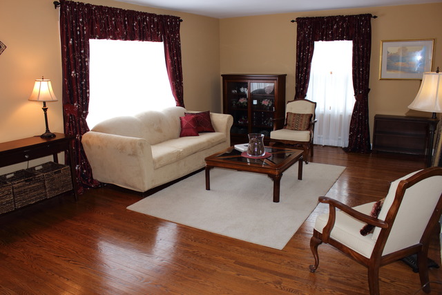 1090 Molitor Road Aurora, IL 60505 - Photo 5 of 20