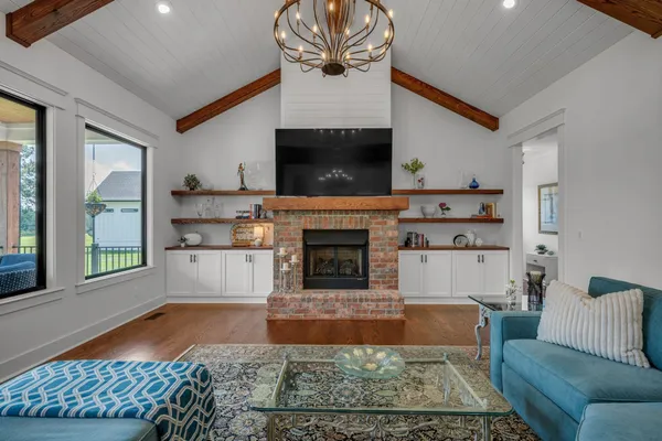 $1,050,000 | 445 Old Pond Lane, Dickson, TN 37055