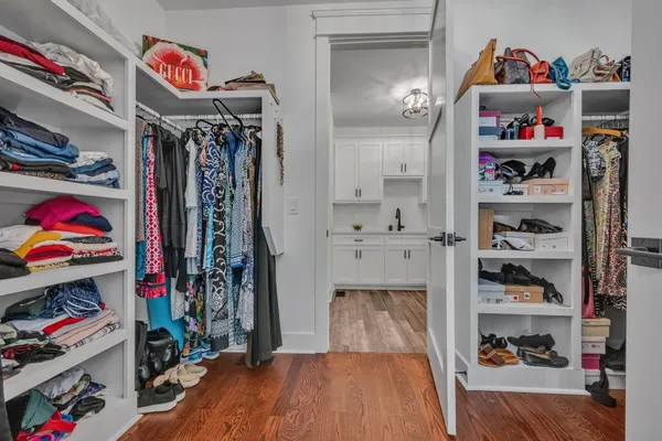 $1,050,000 | 445 Old Pond Lane, Dickson, TN 37055