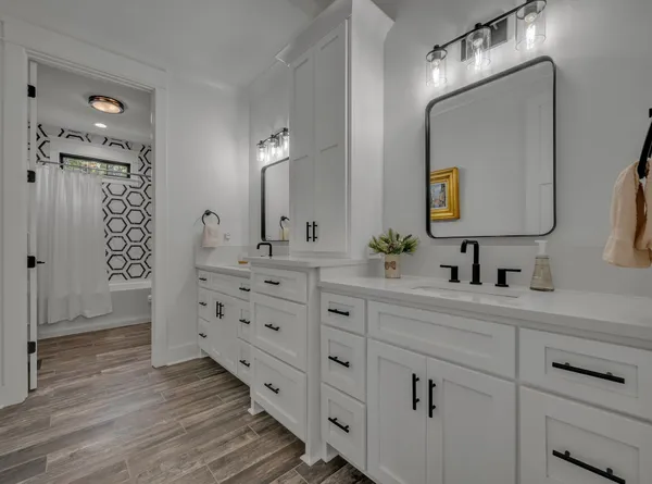 $1,050,000 | 445 Old Pond Lane, Dickson, TN 37055